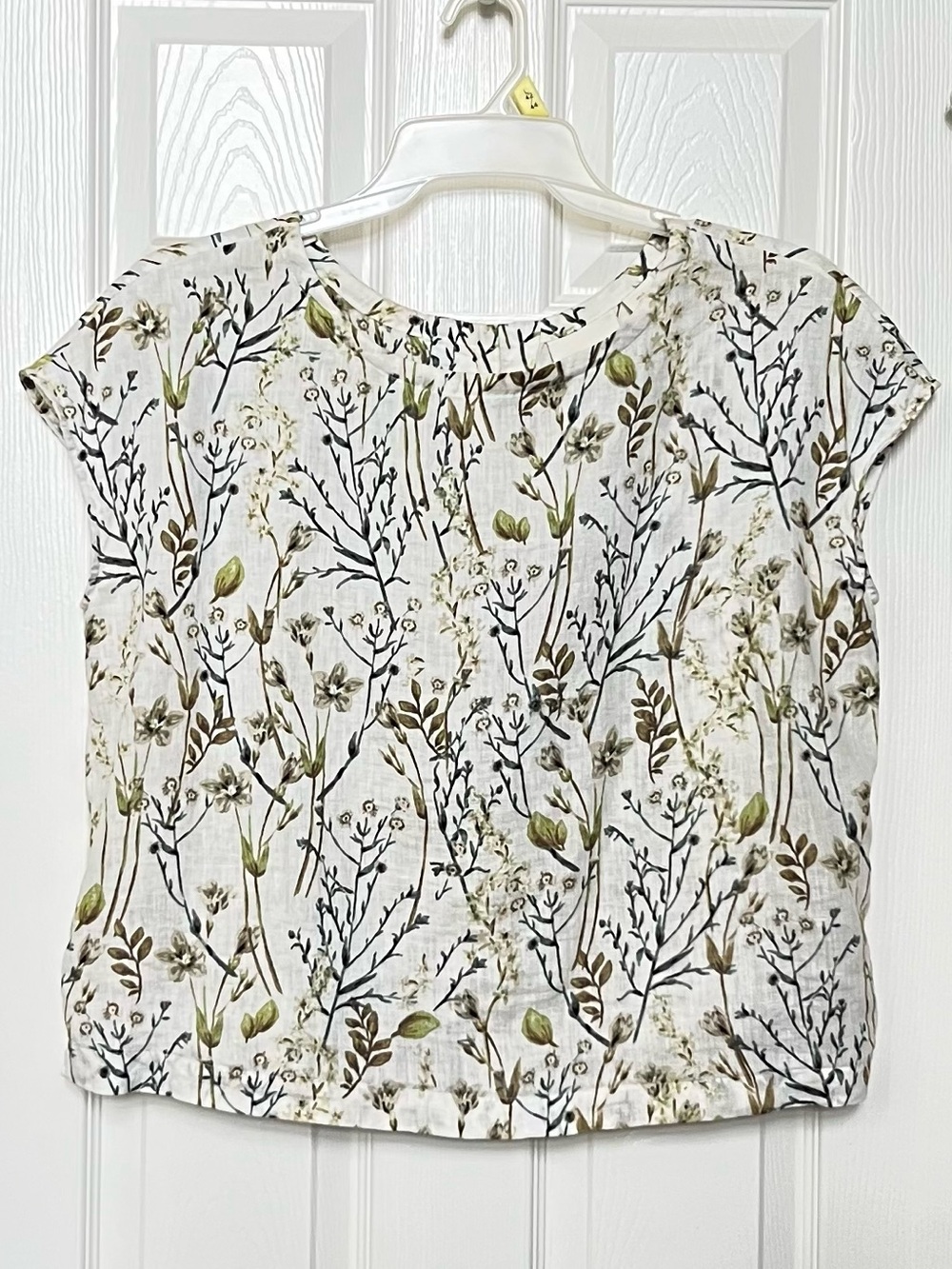 Cynthia Rowley 100% Linen Floral Boxy Top NWOT Size S